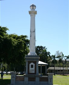 World War I Memorial Cenotaph and Jubilee Park - Attractions Brisbane